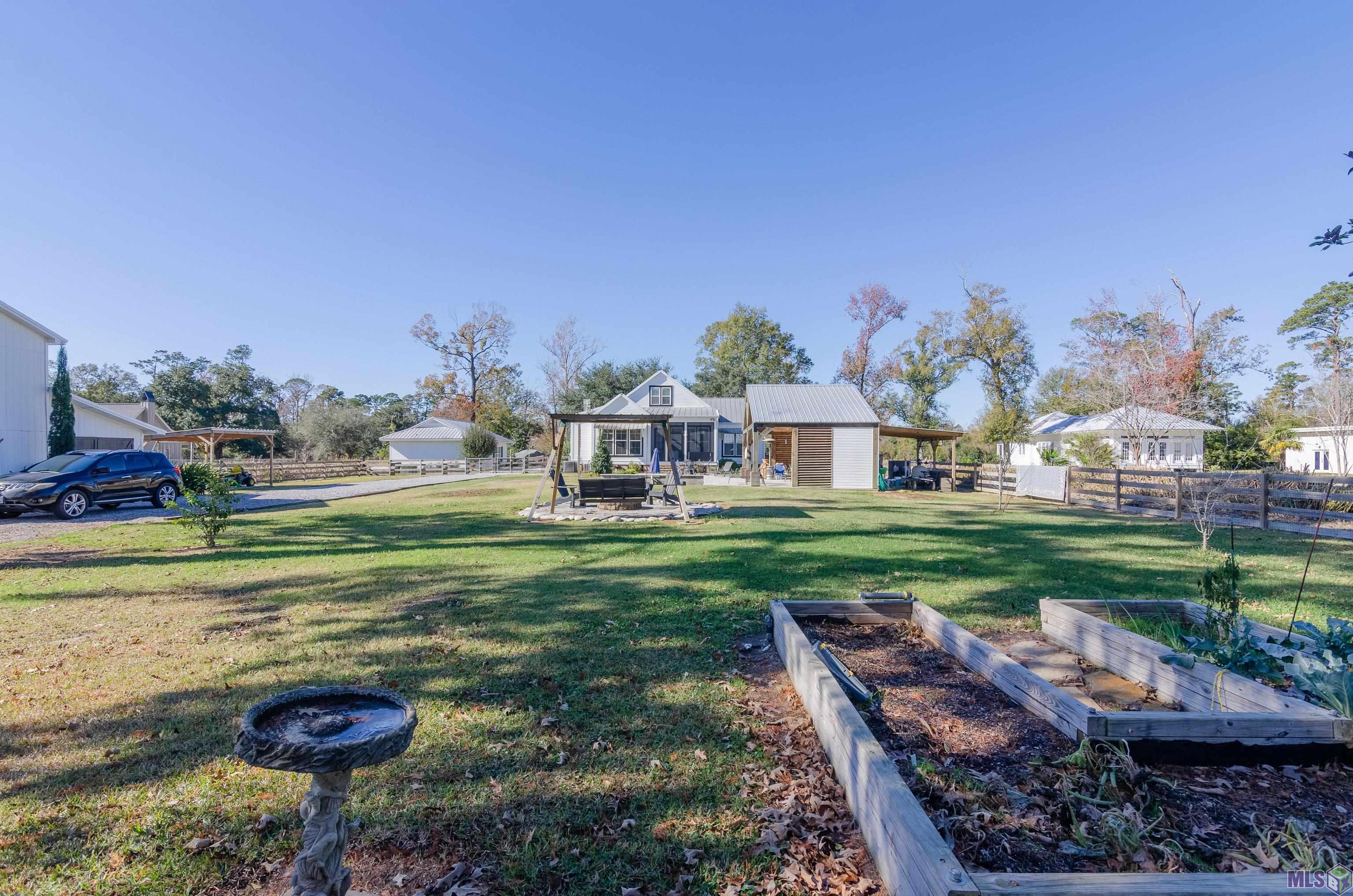 20452 Rainey Lane Springfield, LA 70462 - Photo 31 of 36