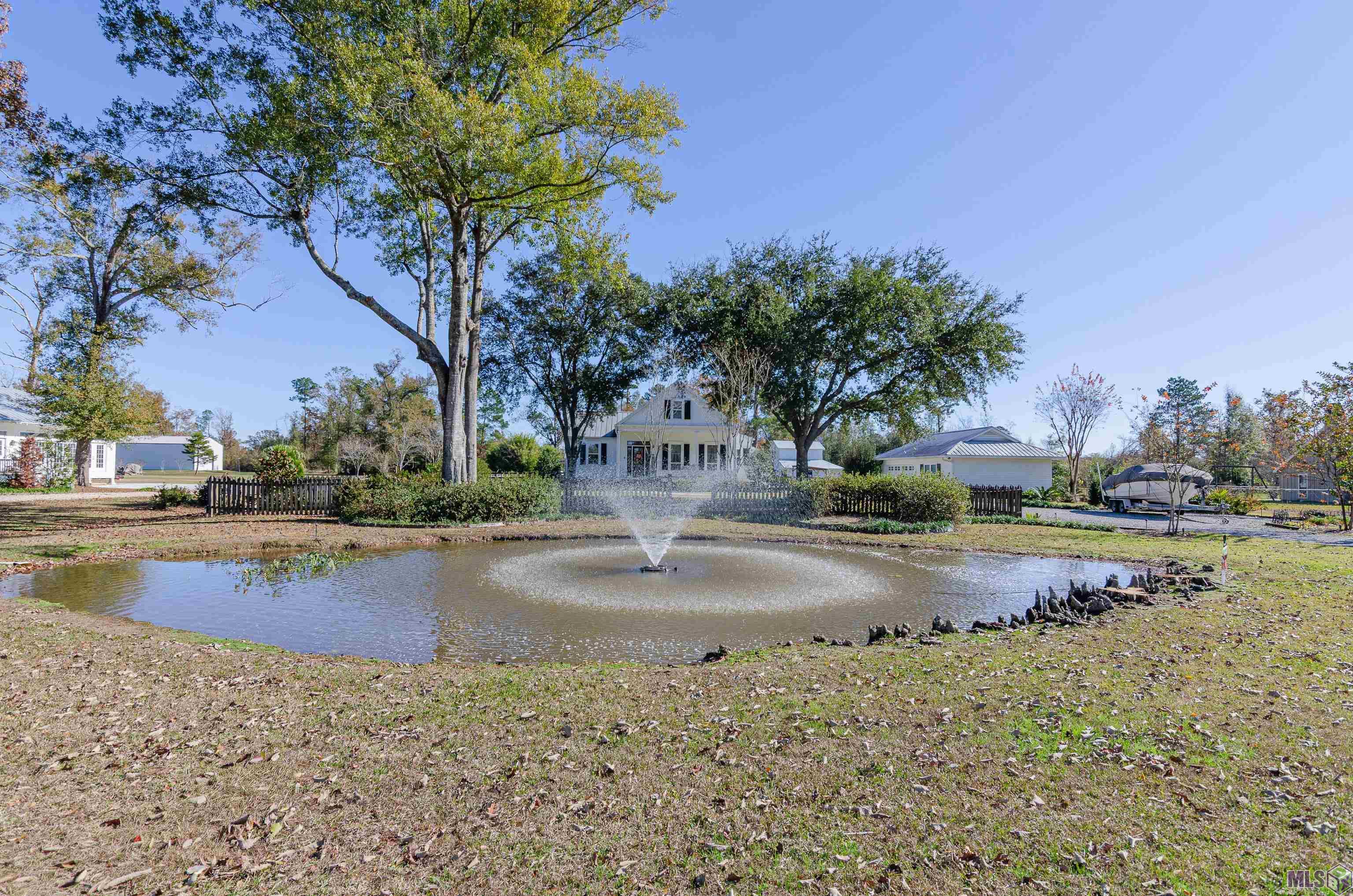 20452 Rainey Lane Springfield, LA 70462 - Photo 32 of 36