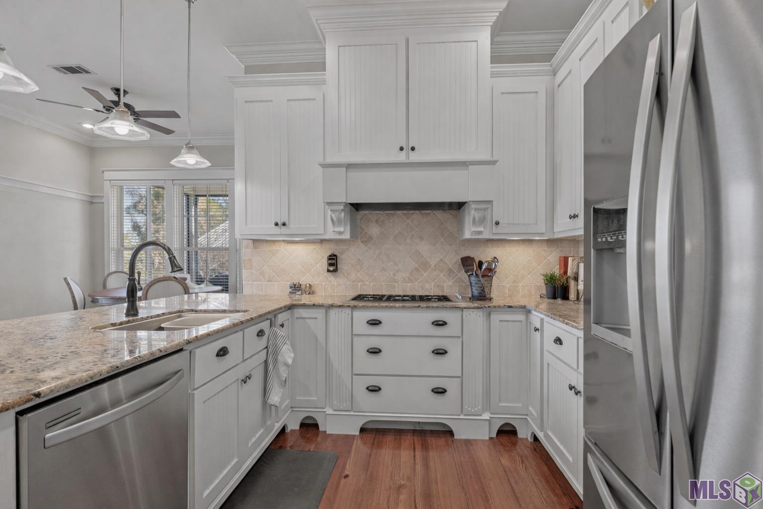 20452 Rainey Lane Springfield, LA 70462 - Photo 7 of 36