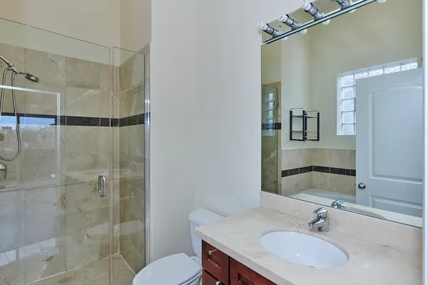 $3,495 | 2436 West Cortez Street, Unit 3E, Chicago, IL 60622