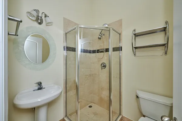 $3,495 | 2436 West Cortez Street, Unit 3E, Chicago, IL 60622