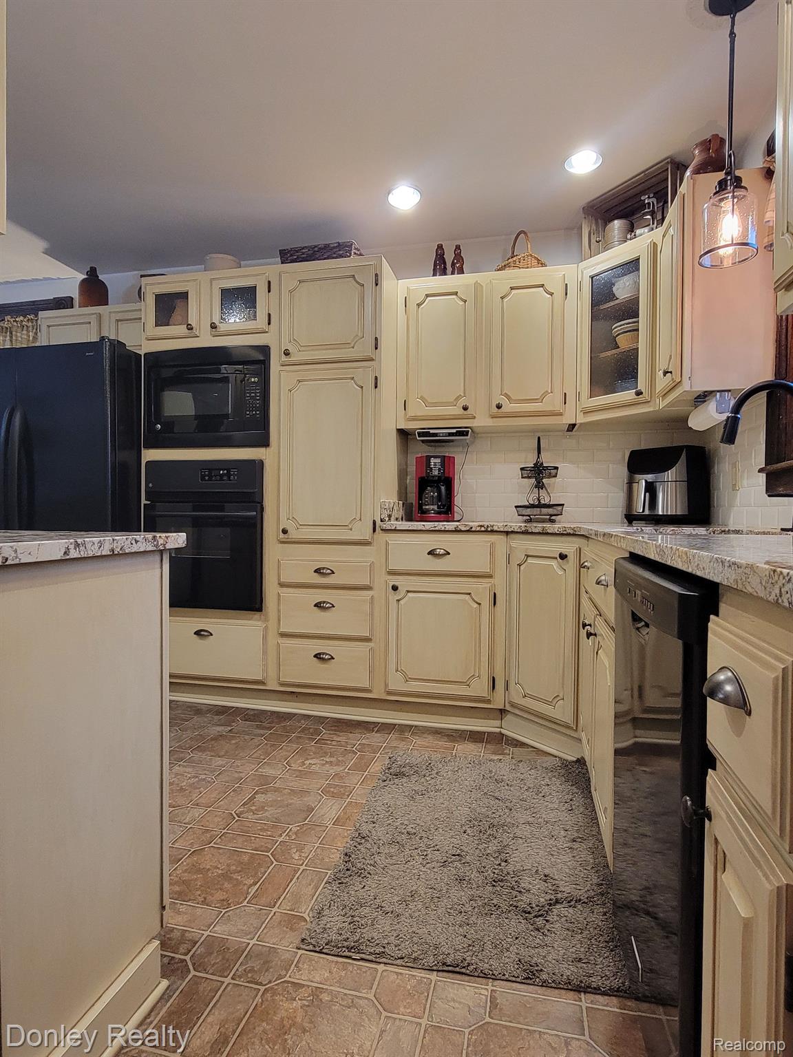 1819 Boyne Road Marlette, MI 48453 - Photo 10 of 84 Gallery Image 10