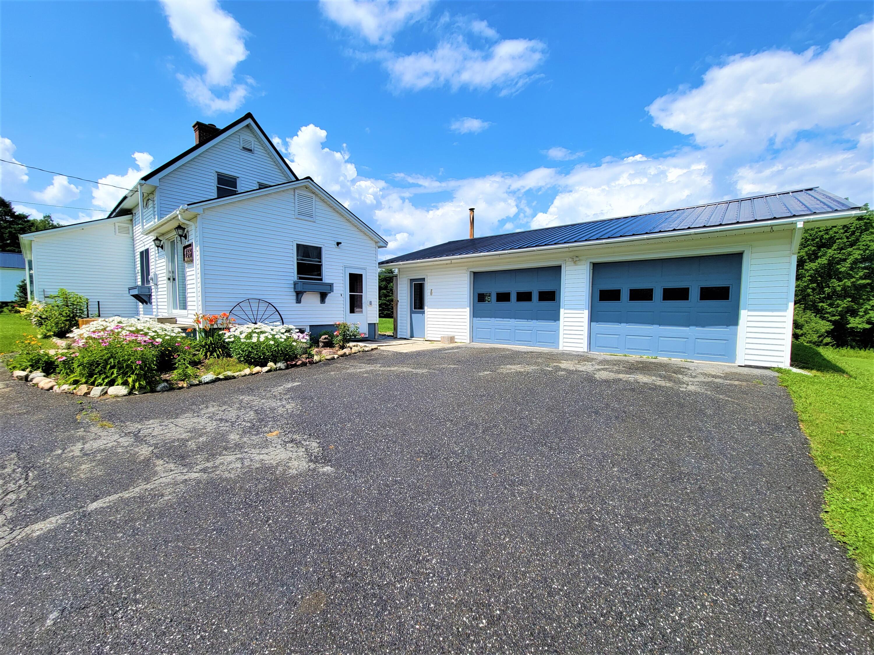 433 Haystack Road Castle Hill, ME 04757 - Photo 15 of 43 18