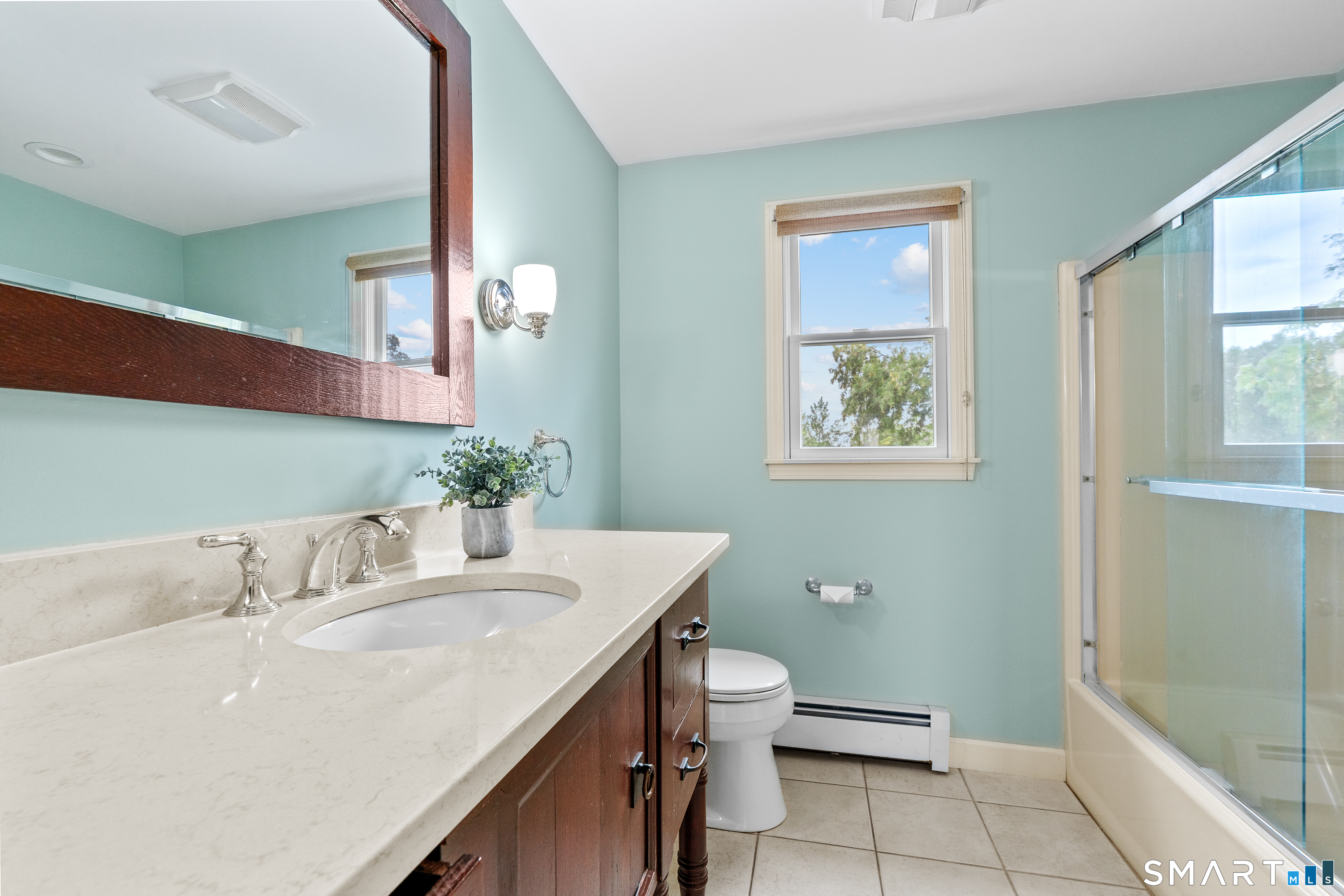 71 Quail Run Road Suffield, CT 06078 - Photo 36 of 40 Second floor full bathroom.