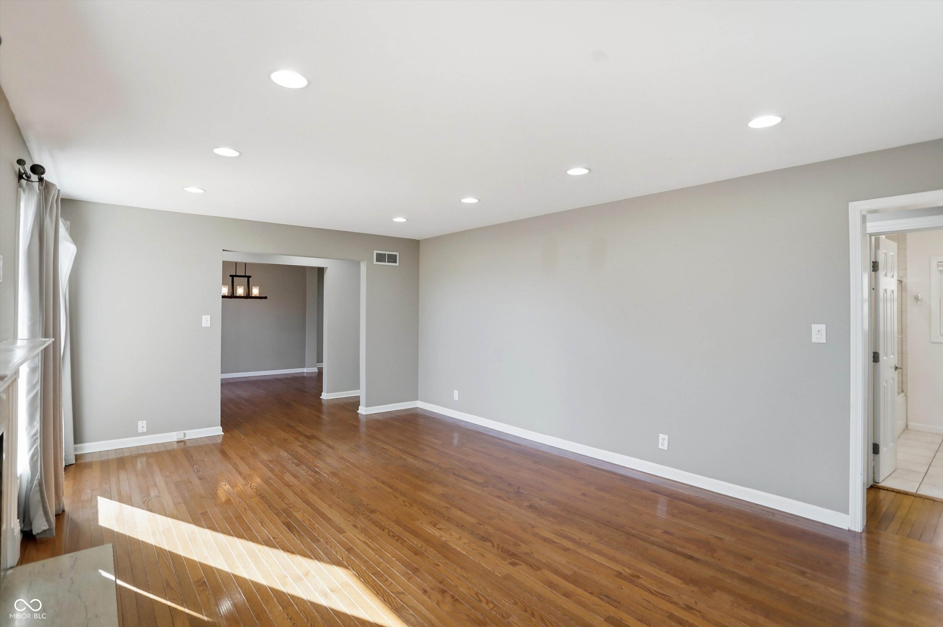 7026 Spring Mill Road Indianapolis, IN 46260 - Photo 8 of 48