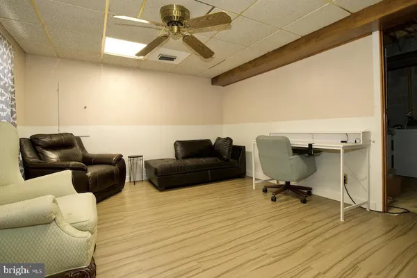 $339,900 | 8 Sue Lane, Newark, DE 19711