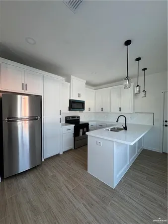 $1,300 | 1205 South Waterfall Avenue, Unit 1, Edinburg, TX 78539
