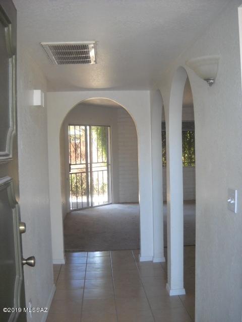 3548 South Mission Road, Unit D Tucson, AZ 85713 - Photo 3 of 14