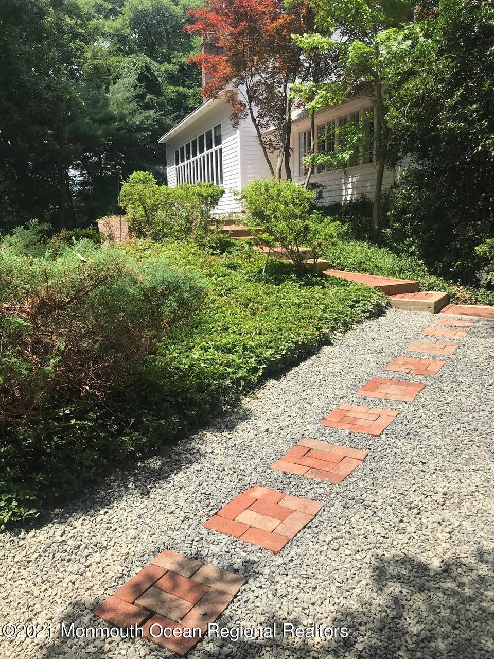 44 Wygant Road Cream Ridge, NJ 08514 - Photo 36 of 39 a view of a back yard of the house