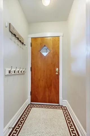 $399,999 | 1010 South Oak Park Avenue, Oak Park, IL 60304