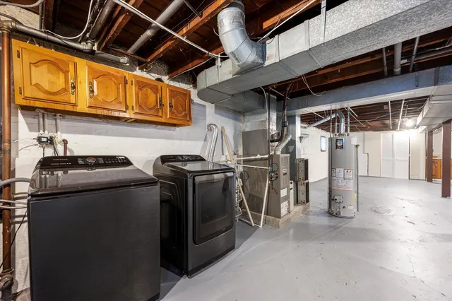 $399,999 | 1010 South Oak Park Avenue, Oak Park, IL 60304