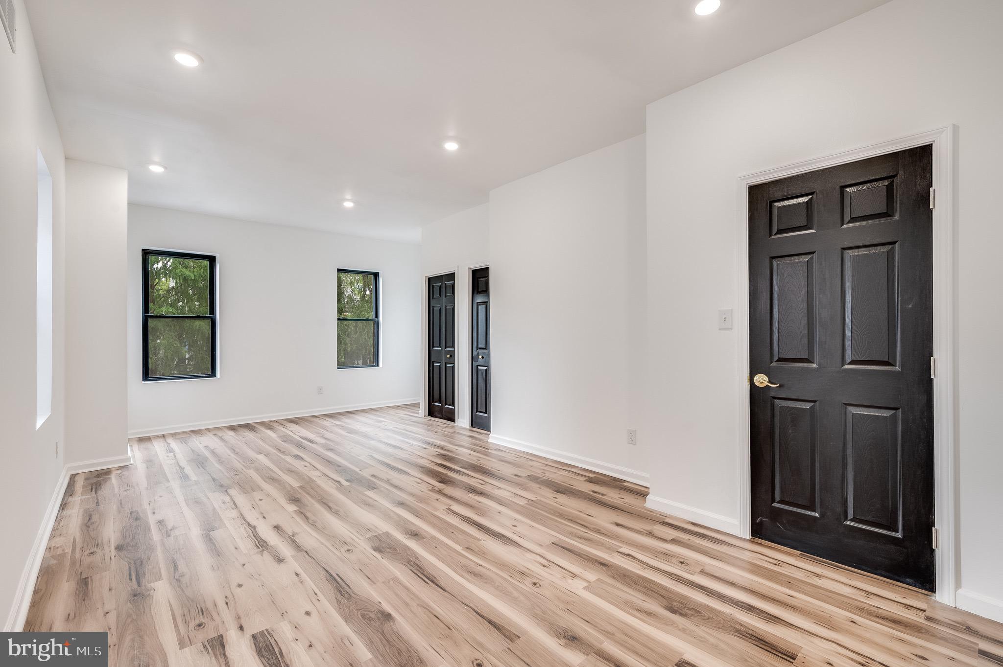 111 West Sharpnack Street Philadelphia, PA 19119 - Photo 22 of 36