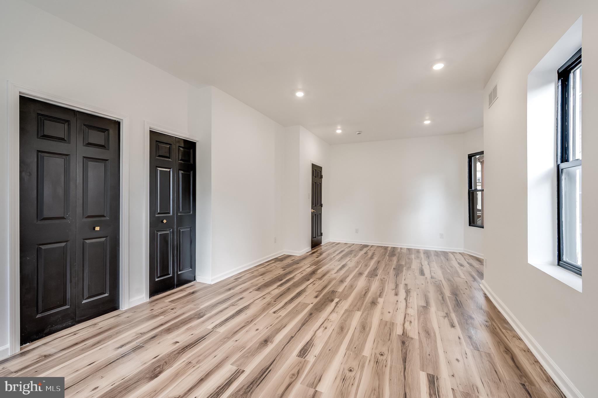111 West Sharpnack Street Philadelphia, PA 19119 - Photo 23 of 36