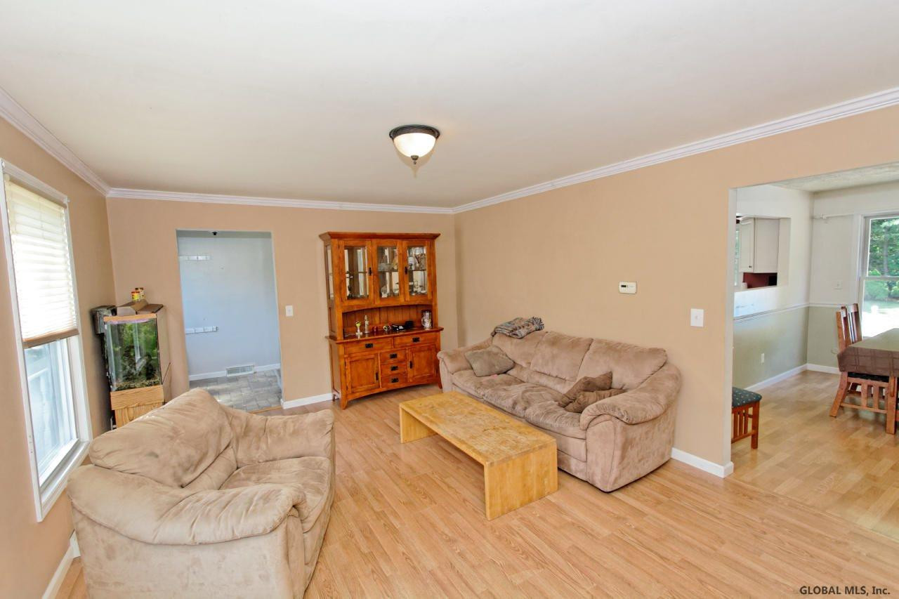 53 Beacon Road Bethlehem, NY 12077 - Photo 12 of 24 Photo 12