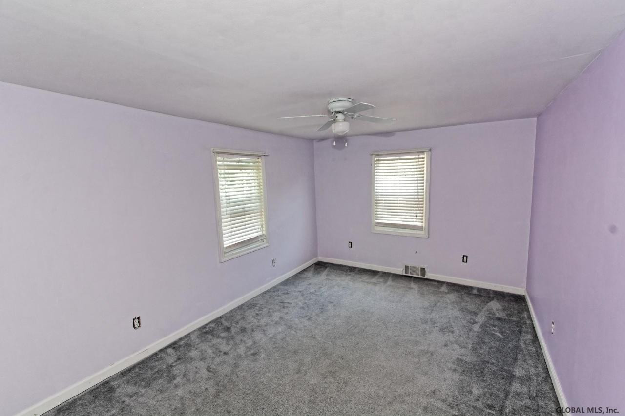 53 Beacon Road Bethlehem, NY 12077 - Photo 18 of 24 Photo 18
