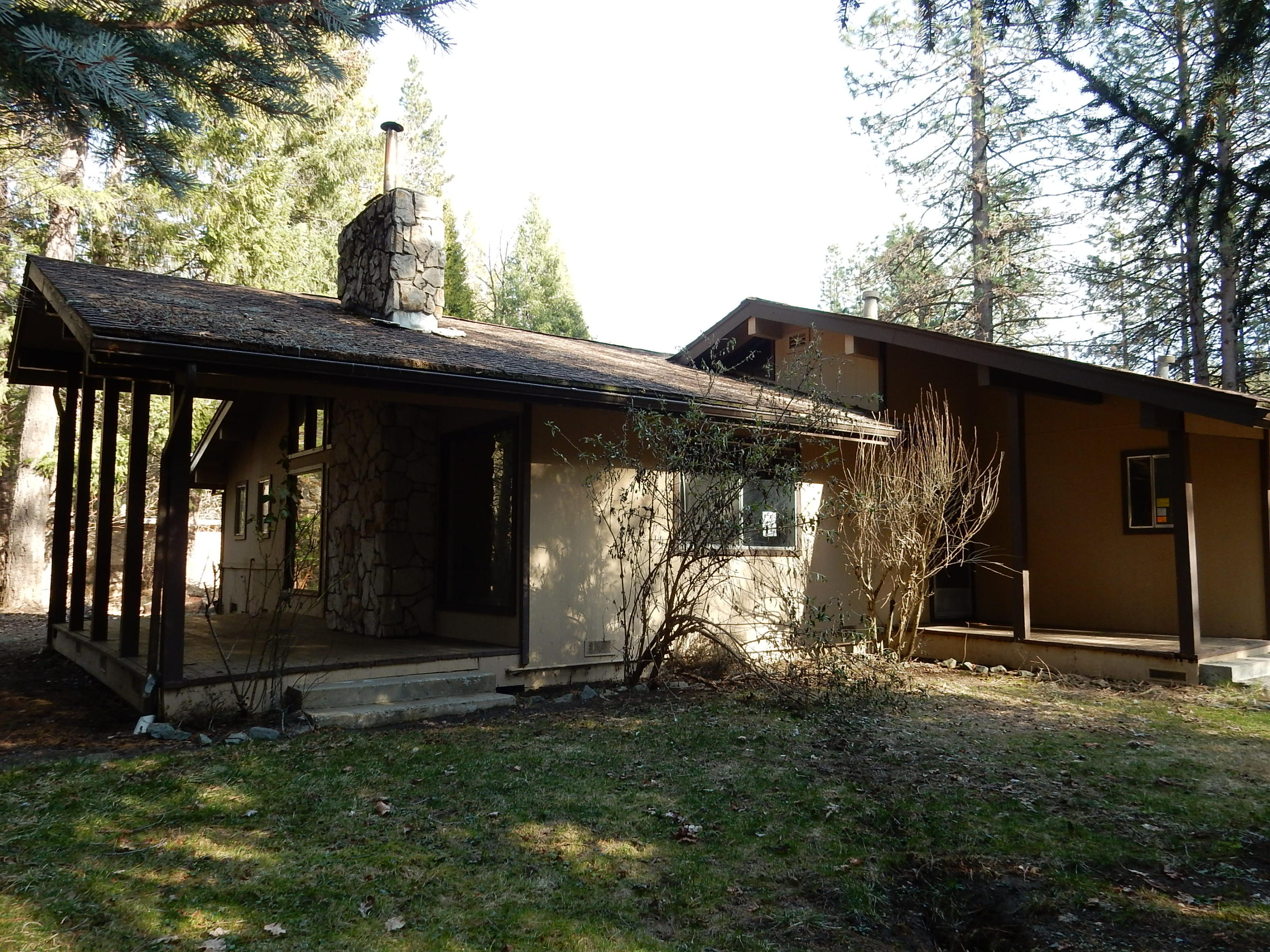 12 Billys Peak Road Trinity Center, CA 96091 - Photo 3 of 21 a view of a house with backyard
