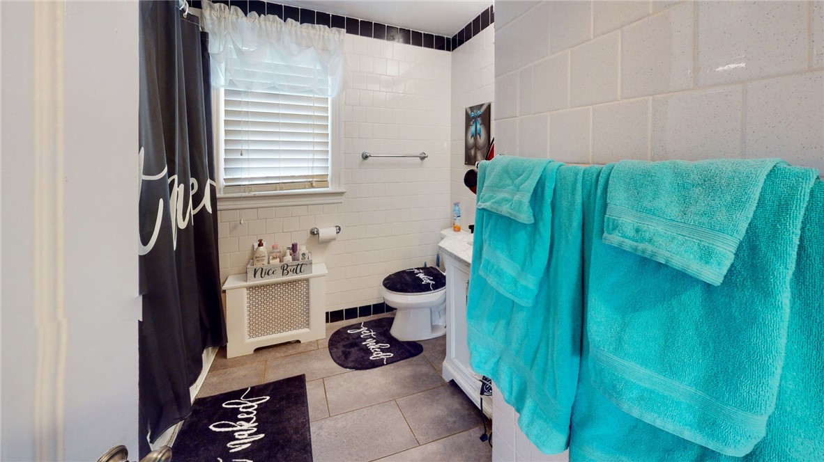 13 Herbert Street Smithfield, RI 02828 - Photo 11 of 36