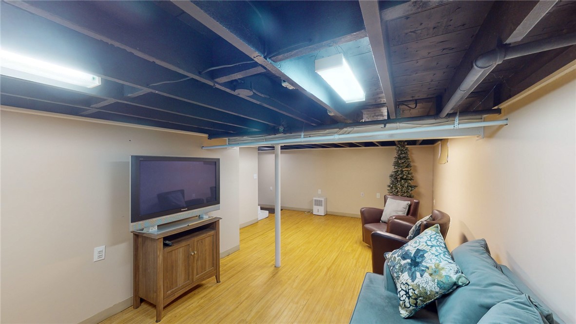 13 Herbert Street Smithfield, RI 02828 - Photo 24 of 36