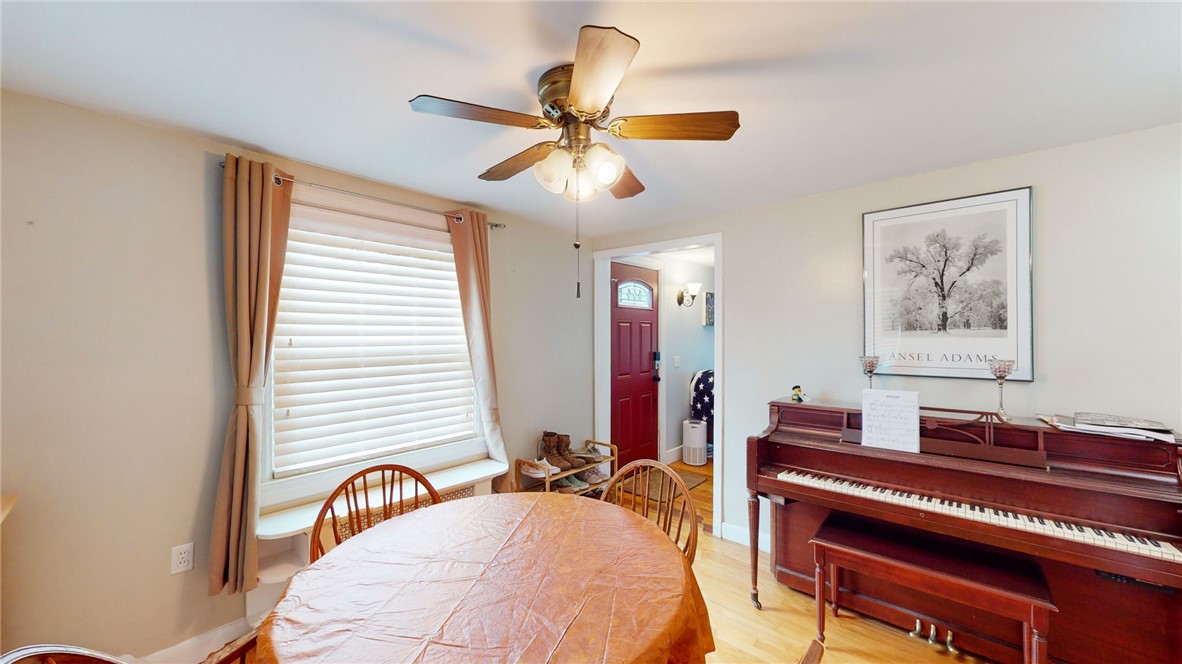 13 Herbert Street Smithfield, RI 02828 - Photo 9 of 36