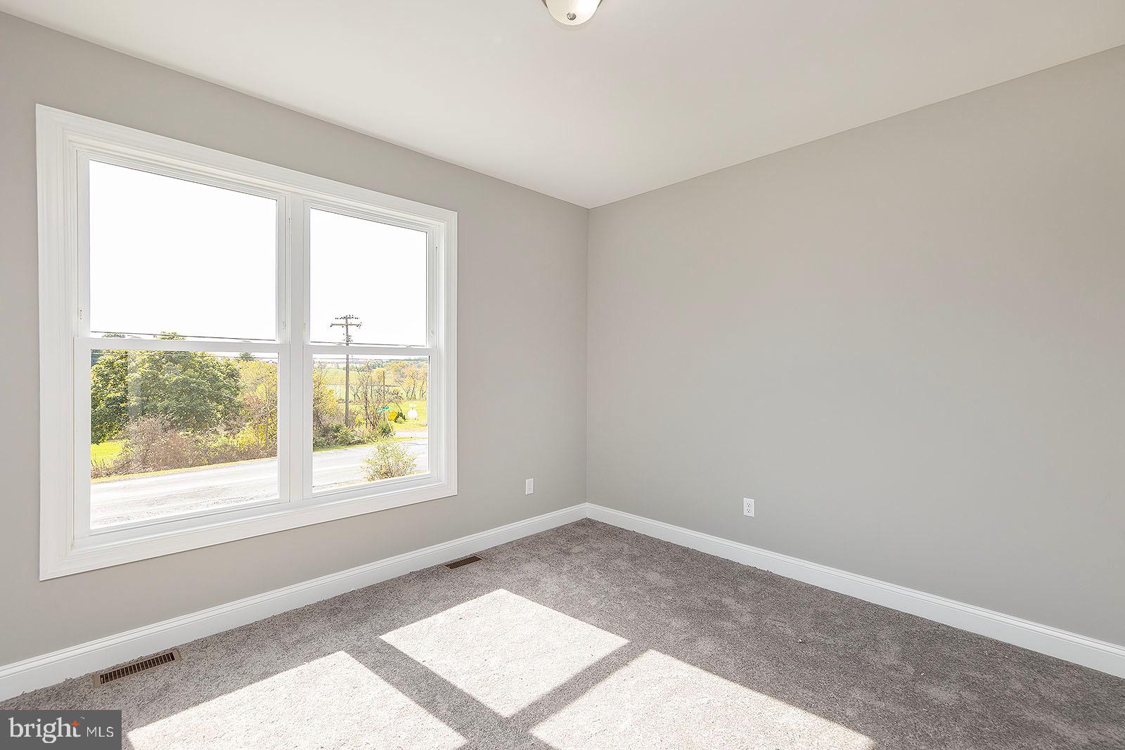 978 Round Hill Road Winchester, VA 22603 - Photo 26 of 41 Gallery Image 26