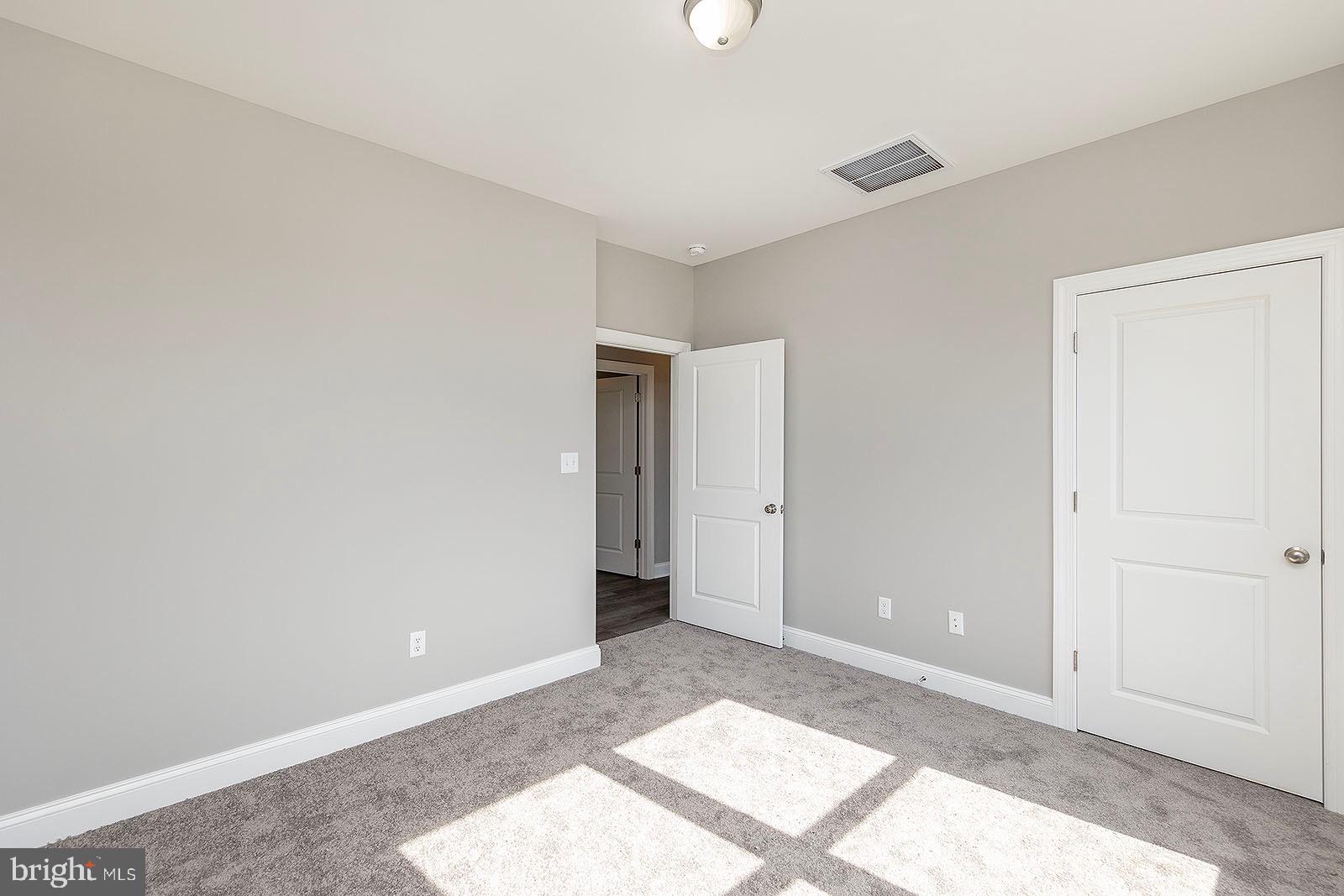 978 Round Hill Road Winchester, VA 22603 - Photo 28 of 41 Gallery Image 28