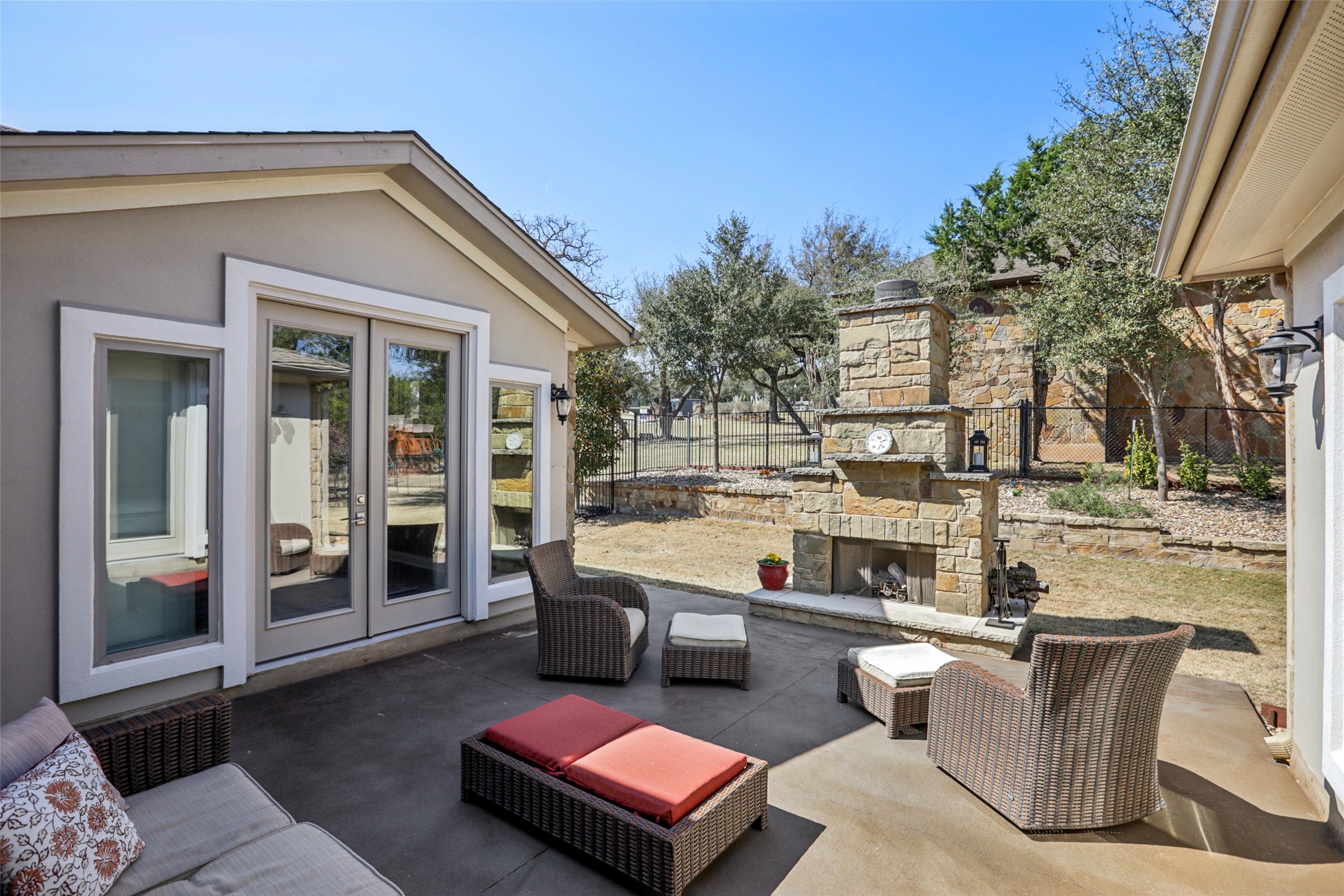 1000 Jonathan Cove Georgetown, TX 78628 - Photo 34 of 40 Private patio in between primary suite & office/bedroom