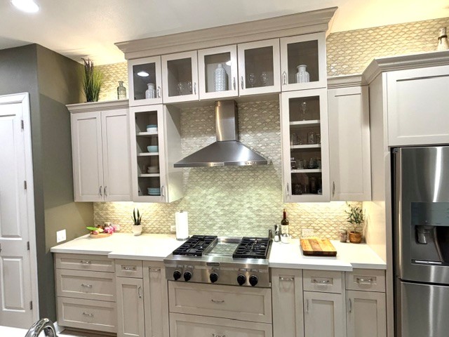 1000 Jonathan Cove Georgetown, TX 78628 - Photo 6 of 40 Modern kitchen w/ SS double oven & 4 burner gas cooktop w/ grill