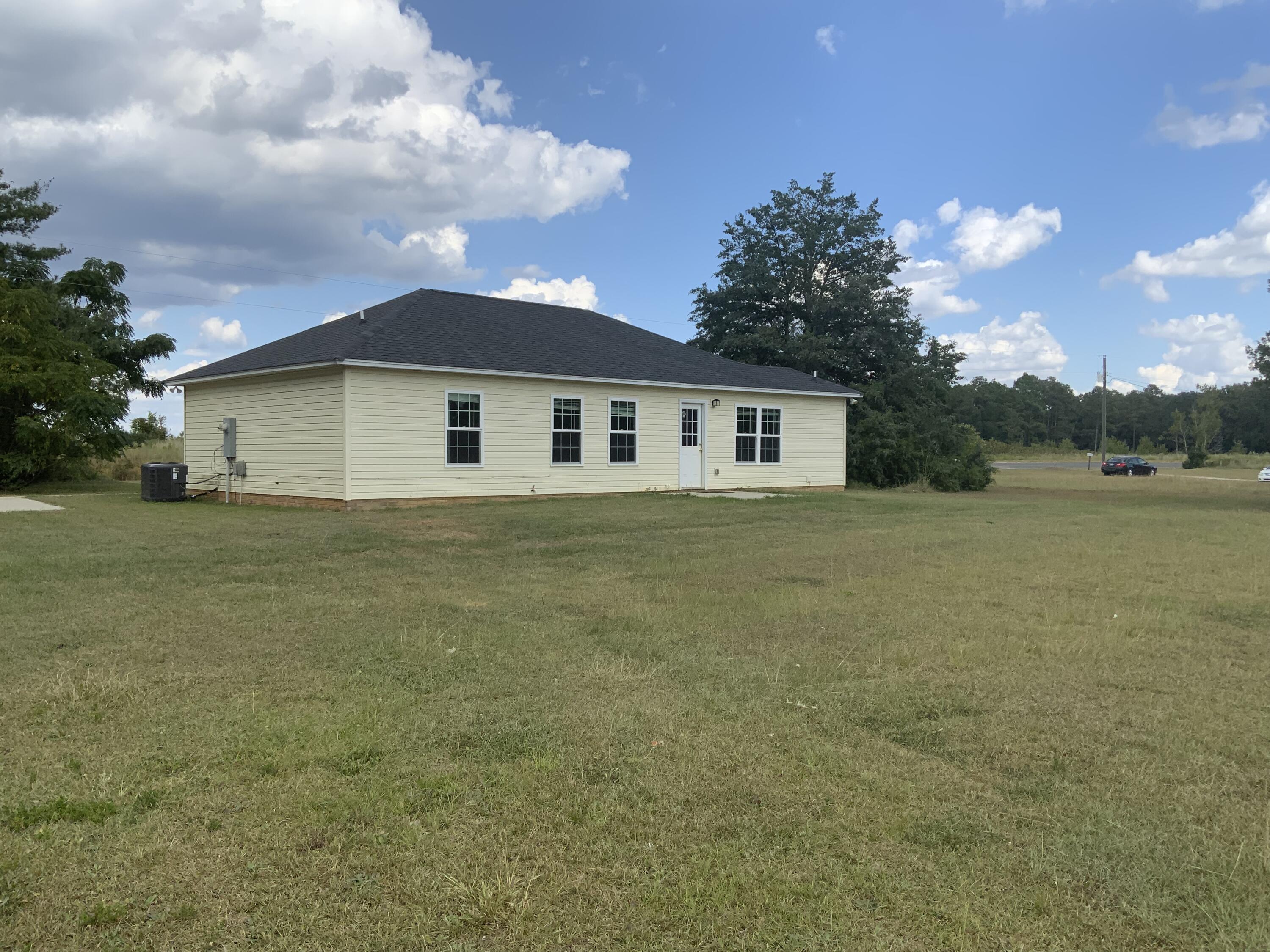 575 Shearer Road Bishopville, SC 29010 - Photo 17 of 25 Gallery Image 17