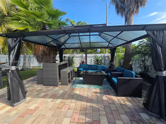 $650,000 | 13895 Northeast 11th Avenue, North Miami, FL 33161