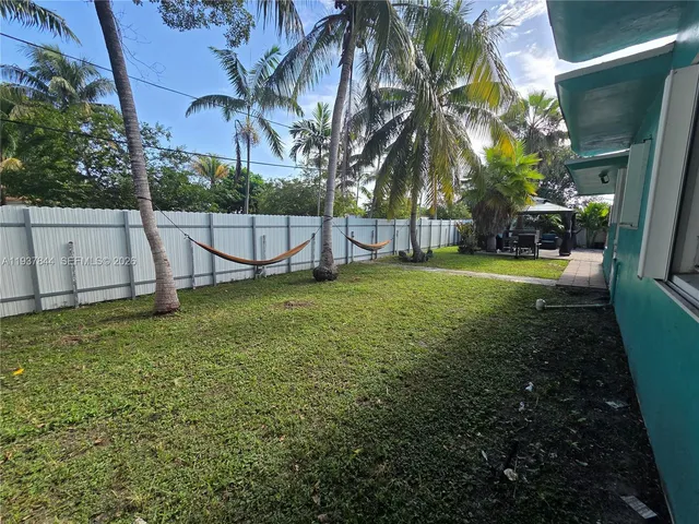 $650,000 | 13895 Northeast 11th Avenue, North Miami, FL 33161