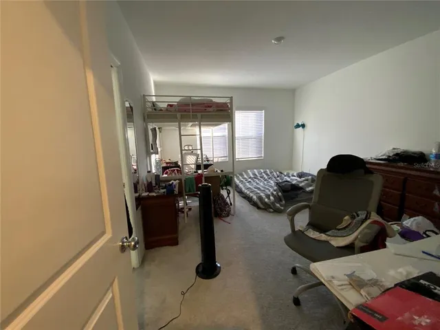 $2,300 | 10823 Ft White Court, Tampa, FL 33647