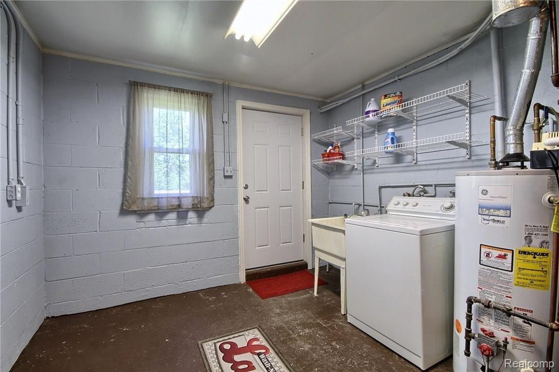 12725 Sweitzer Road Carleton, MI 48117 - Photo 18 of 26 Laundry_Room.jpg