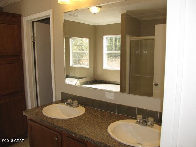 11210 Silver Lake Road Fountain, FL 32438 - Photo 10 of 25 Gallery Image 10