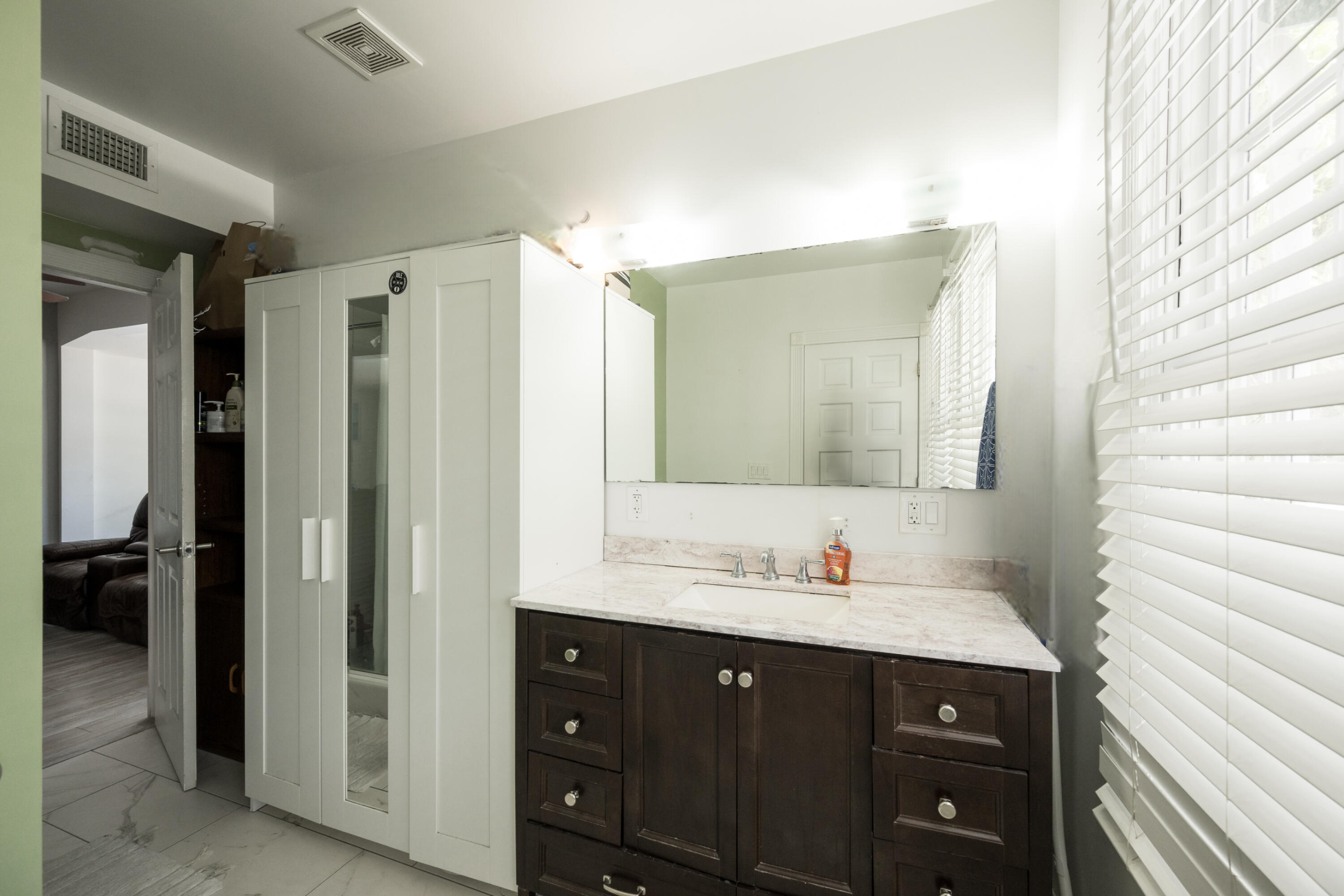 1207 William Street, Unit 3 Key West, FL 33040 - Photo 9 of 21 main bath