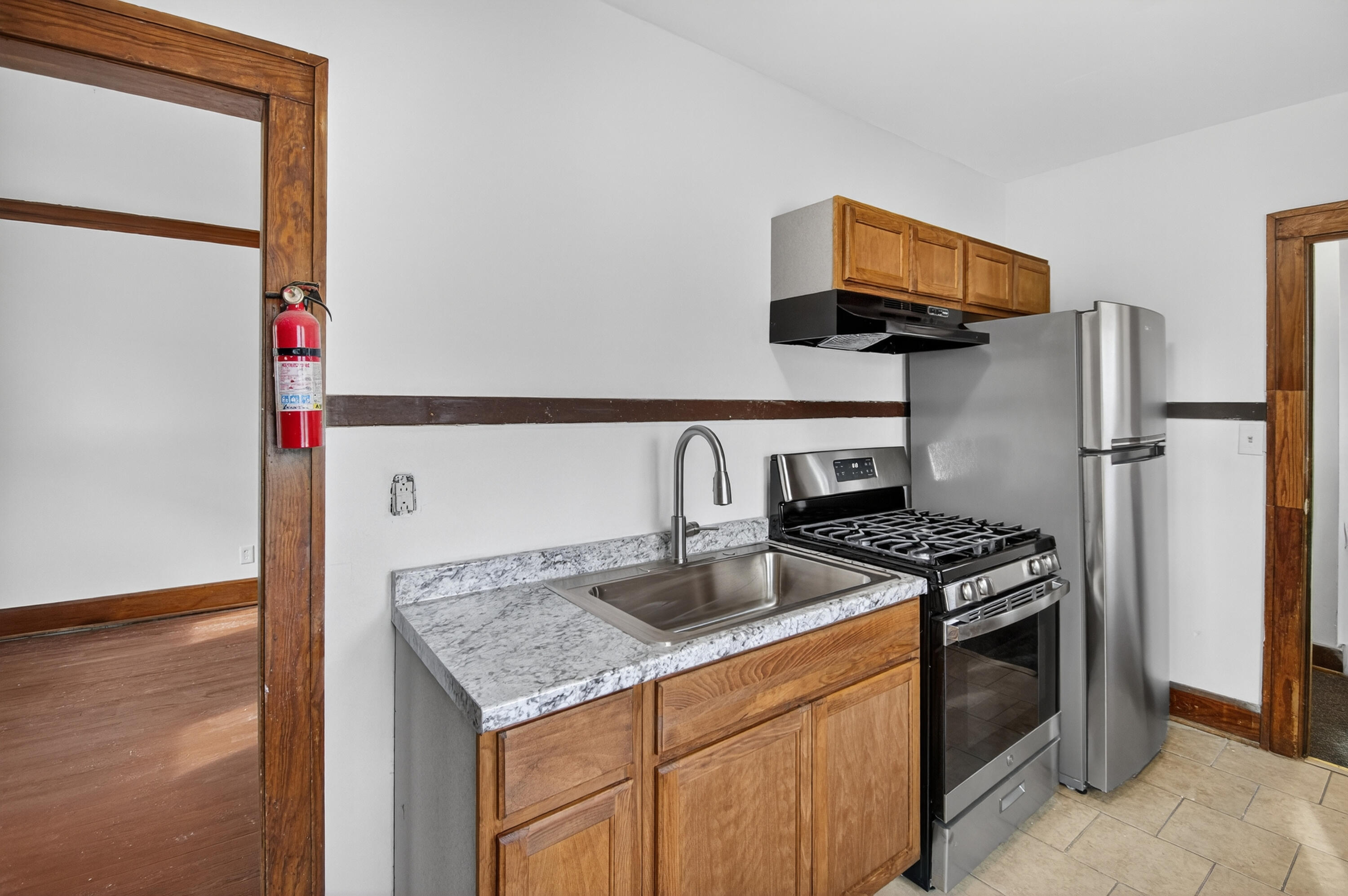 1927 Harriet Street Racine, WI 53404 - Photo 19 of 29 DSC_8243