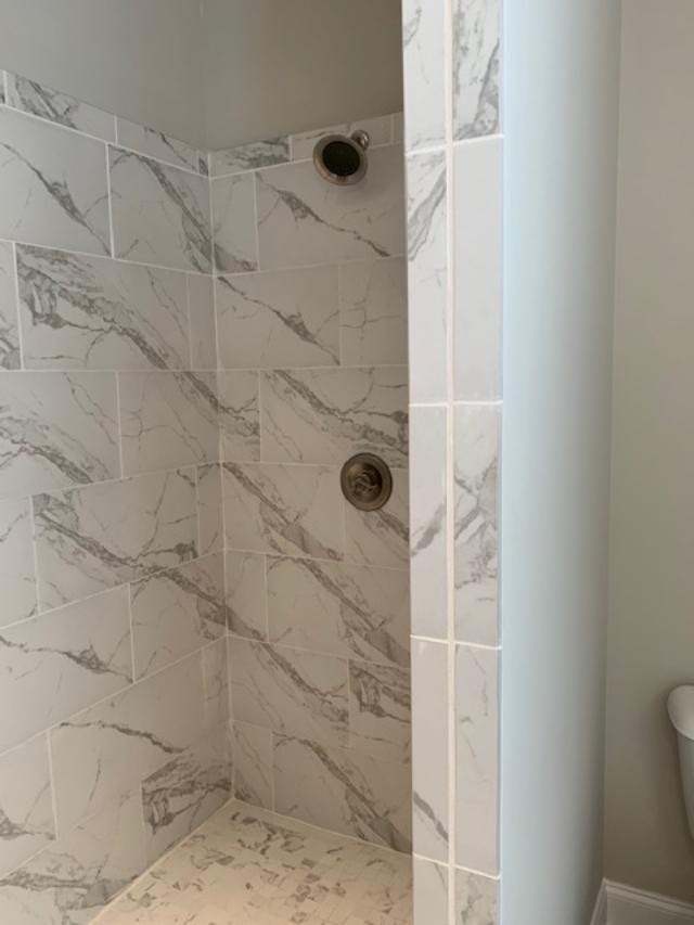 631 Ben Green Road Lebanon, TN 37090 - Photo 13 of 13 a bathroom with a shower
