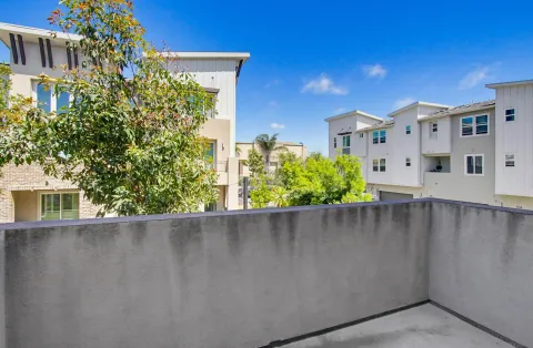 $1,225,000 | 6074 Colt Place, Unit 104, Carlsbad, CA 92009