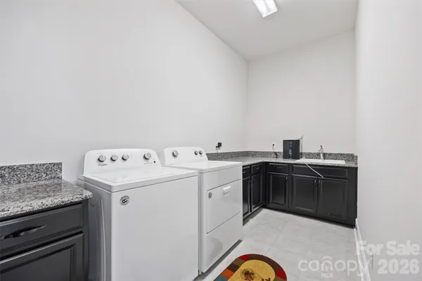 $2,500,000 | 1508 Amanda Drive, Matthews, NC 28104
