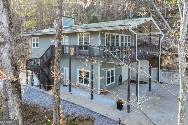 a view of a house with a park