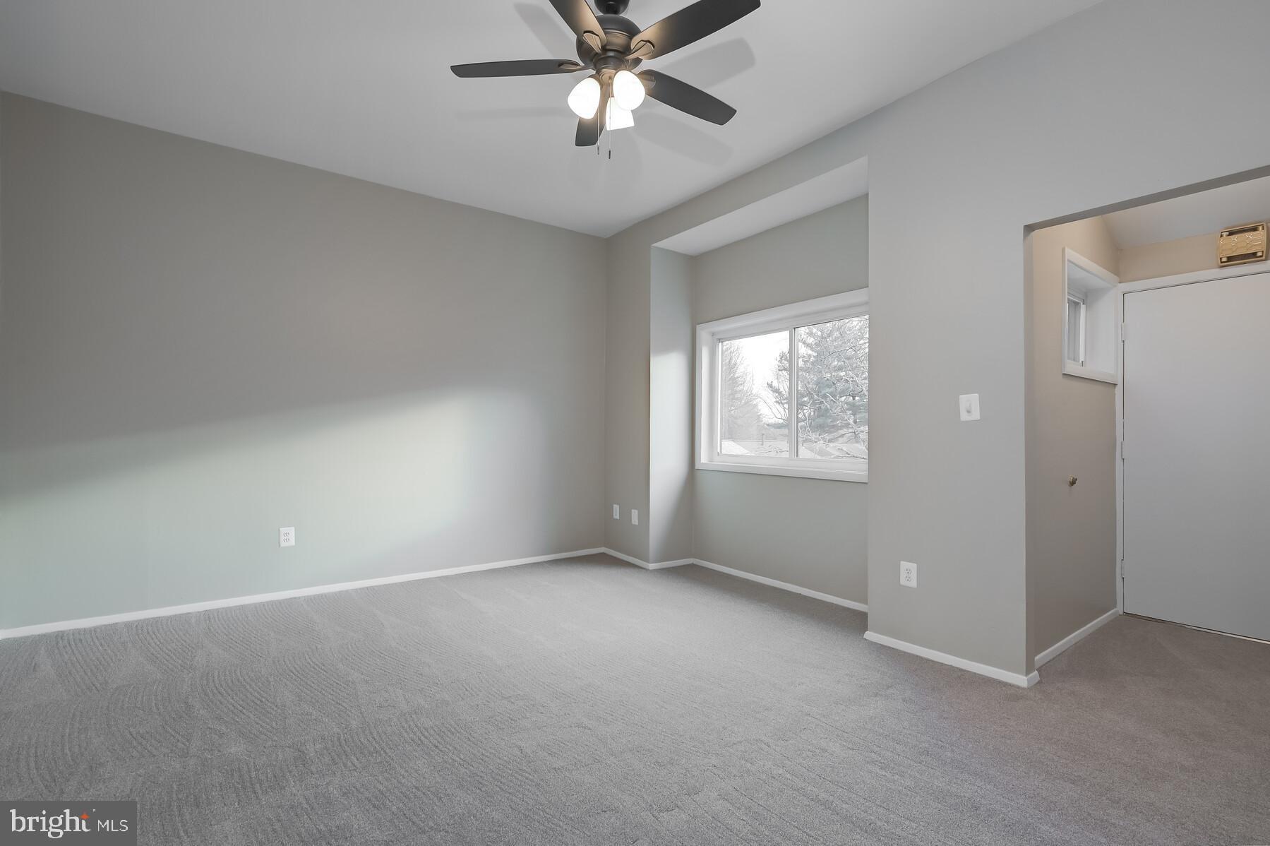 9424 Merryrest Road Columbia, MD 21045 - Photo 4 of 15 MAIN ROOM