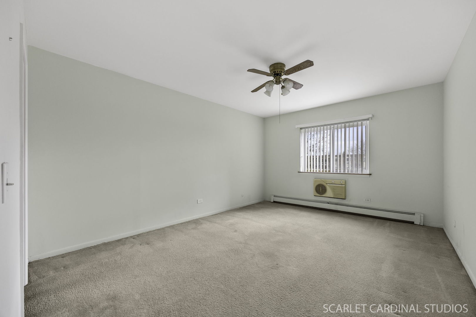 1321 South Finley Road, Unit 416 Lombard, IL 60148 - Photo 12 of 19 a view of an empty room with a window