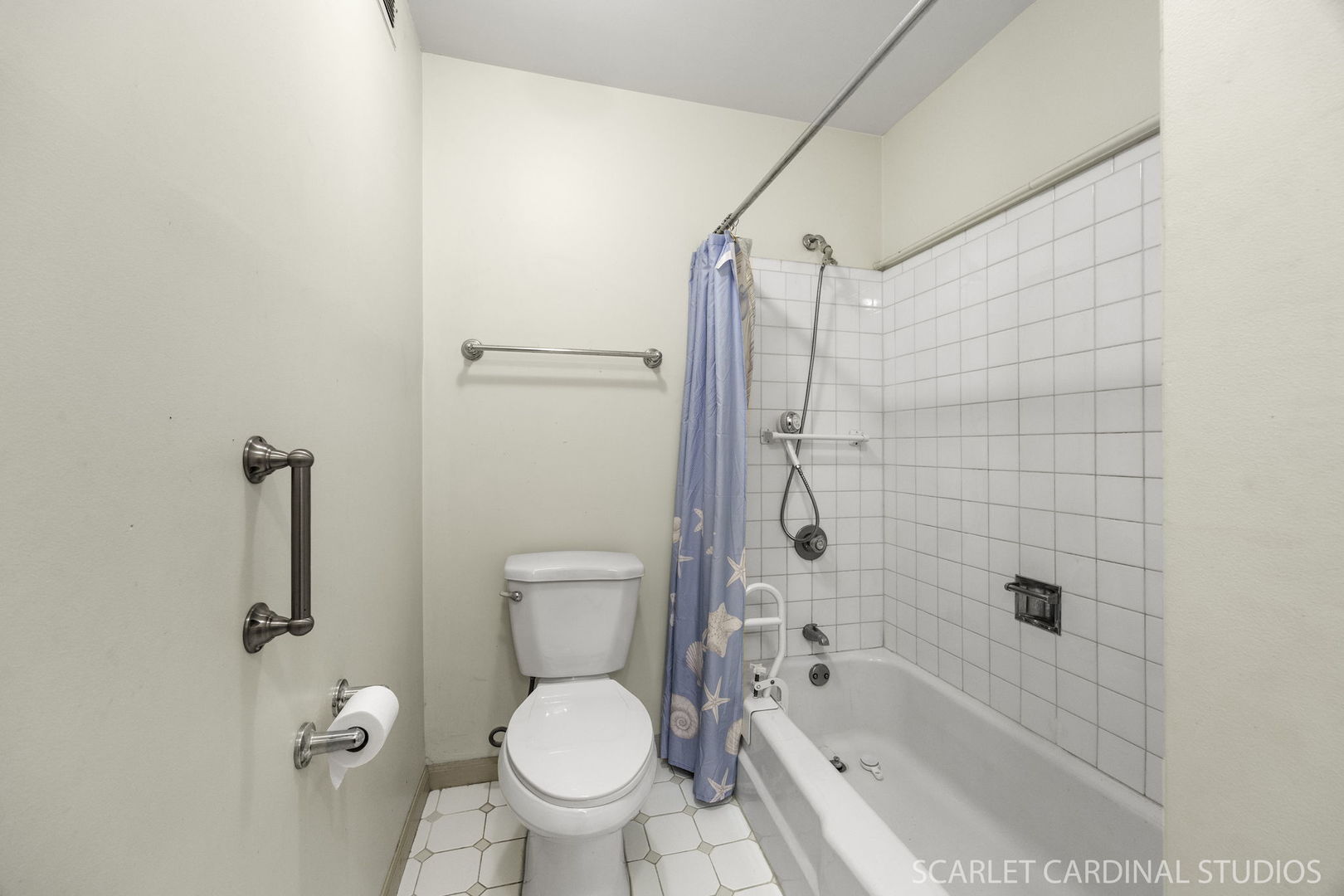 1321 South Finley Road, Unit 416 Lombard, IL 60148 - Photo 16 of 19 a bathroom with a toilet sink and shower