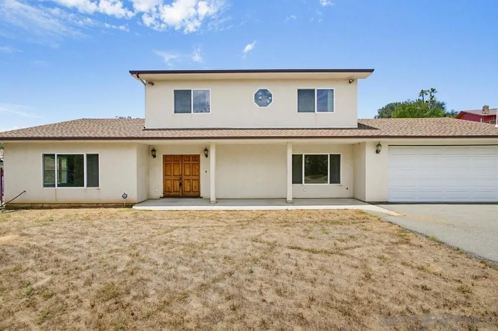 171 Dawn View Way El Cajon, CA 92021 - Photo 10 of 75
