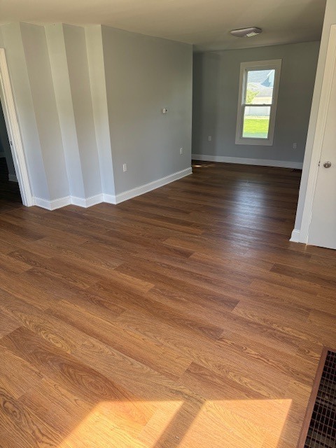 209 East Farnham Street Sheffield, IL 61361 - Photo 7 of 17