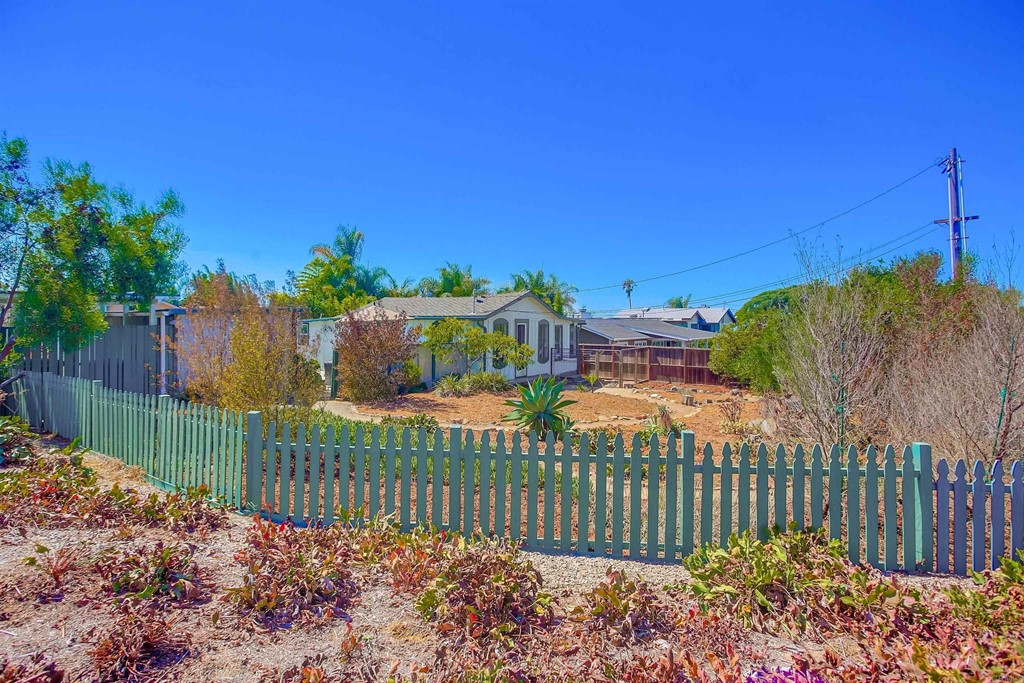 789 Bracero Road Encinitas, CA 92024 - Photo 1 of 1