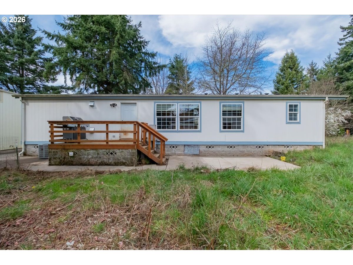 905 Mountain View Road Sweet Home, OR 97386 - Photo 38 of 42