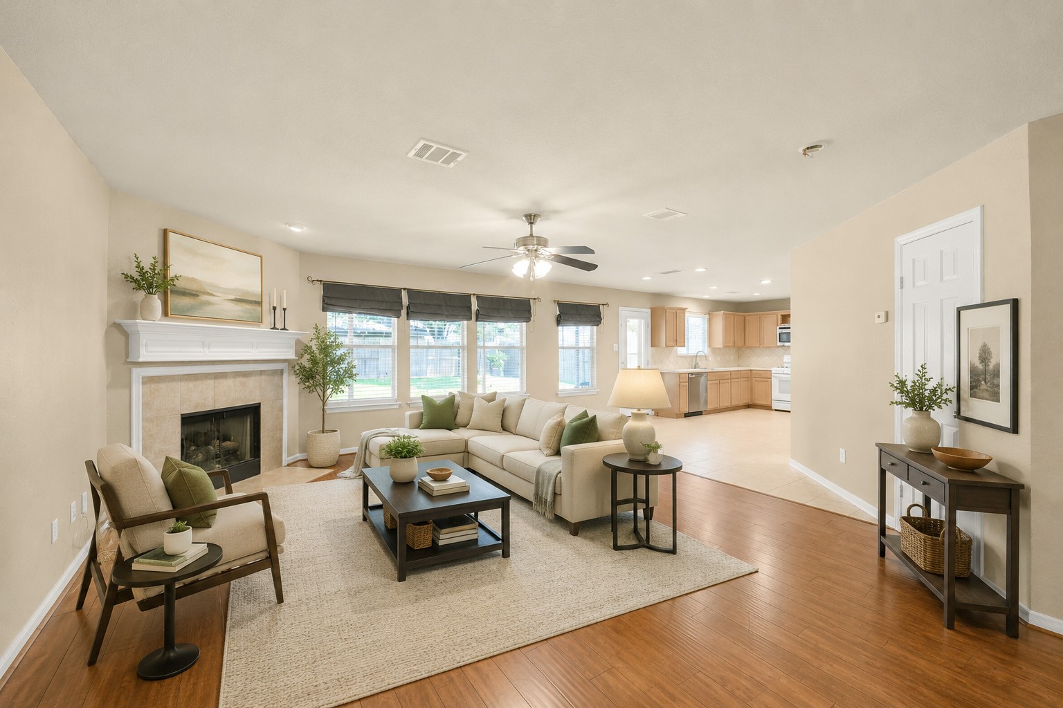 3222 Crestbridge Lane Spring, TX 77388 - Photo 4 of 20 Photos have been virtually staged for marketing purposes. Furniture, decor, and other items shown may not be present in the home. (Living Room)