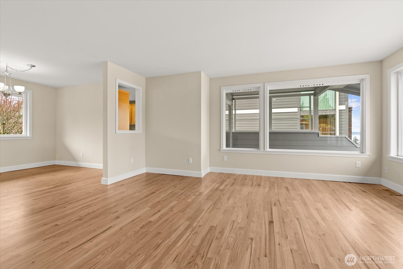 944 Maple Street Edmonds, WA 98020 - Photo 14 of 39