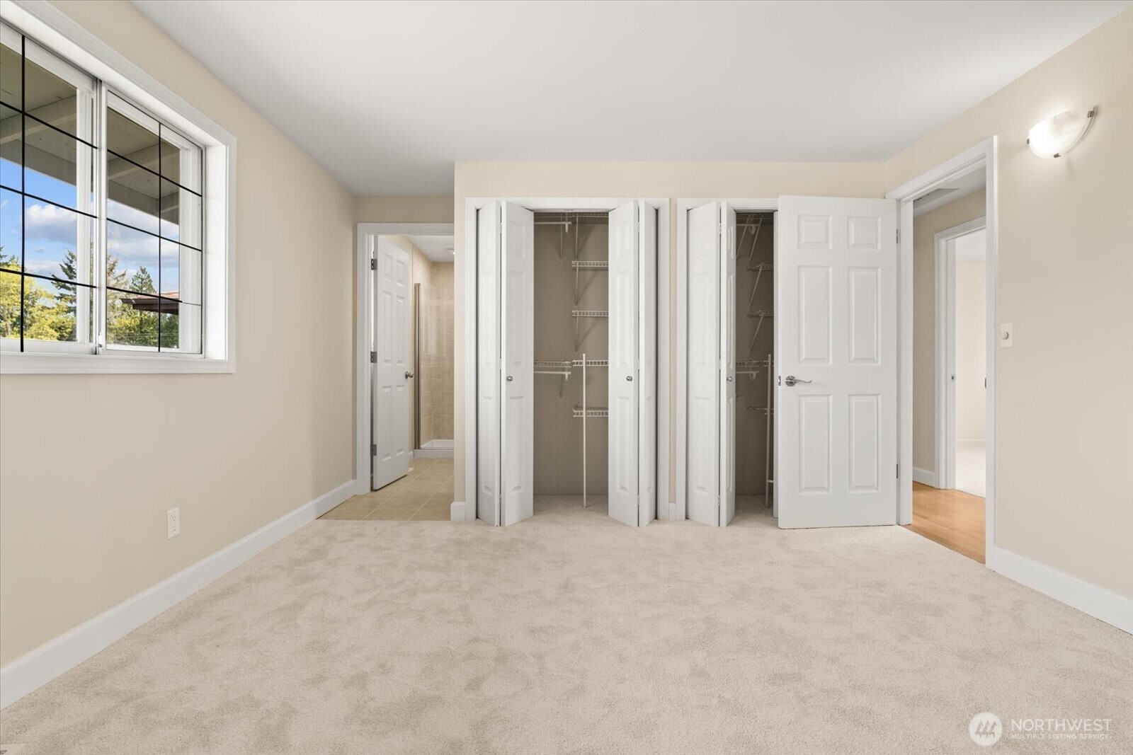 944 Maple Street Edmonds, WA 98020 - Photo 16 of 39