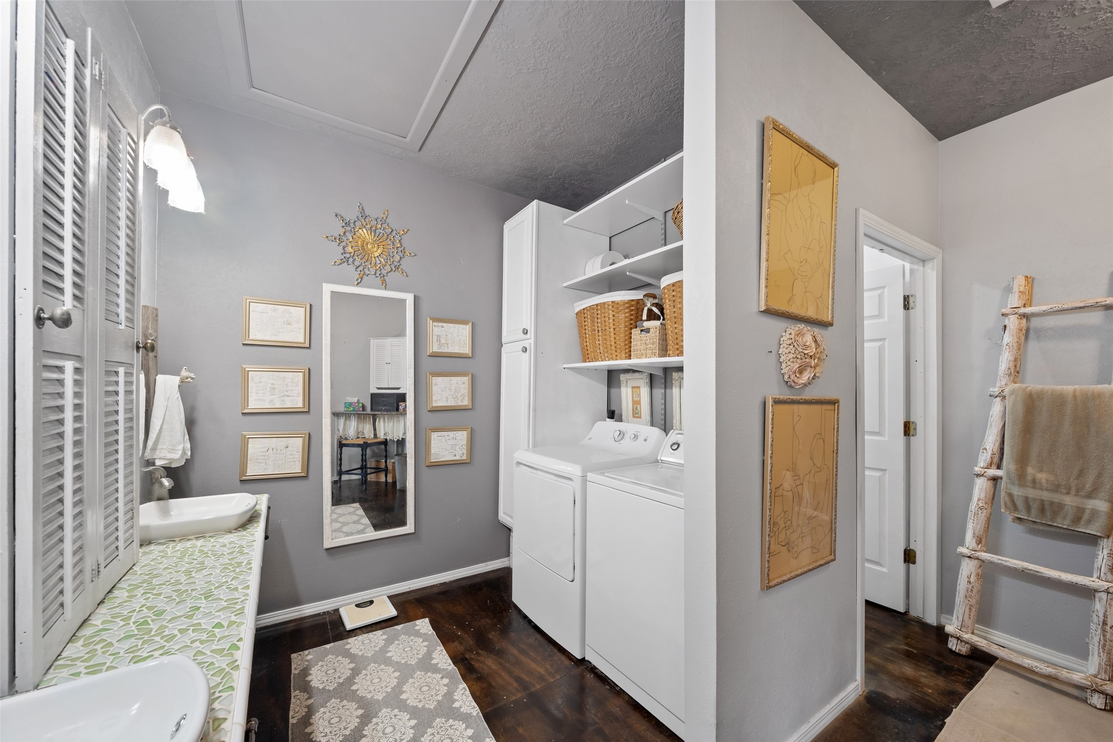 26407 Preston Avenue Spring, TX 77373 - Photo 22 of 38 a view of kitchen with furniture and wooden floor